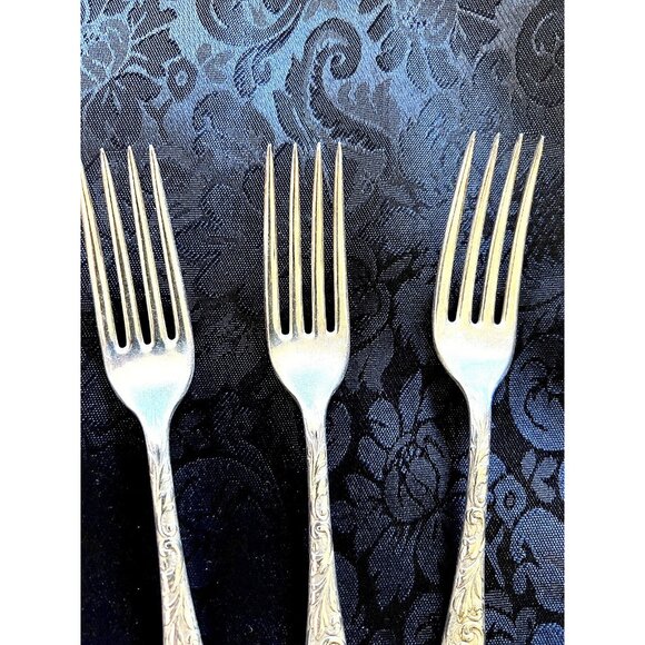Walbridge & Co Set of 3 Vintage Antique Silverplate Spoons - 7.5\